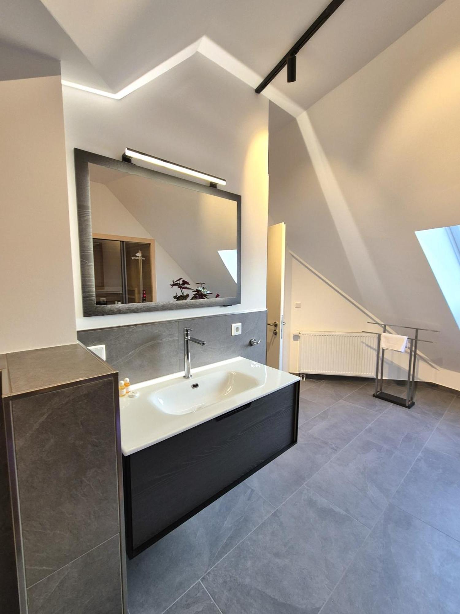 Apartment 21135
