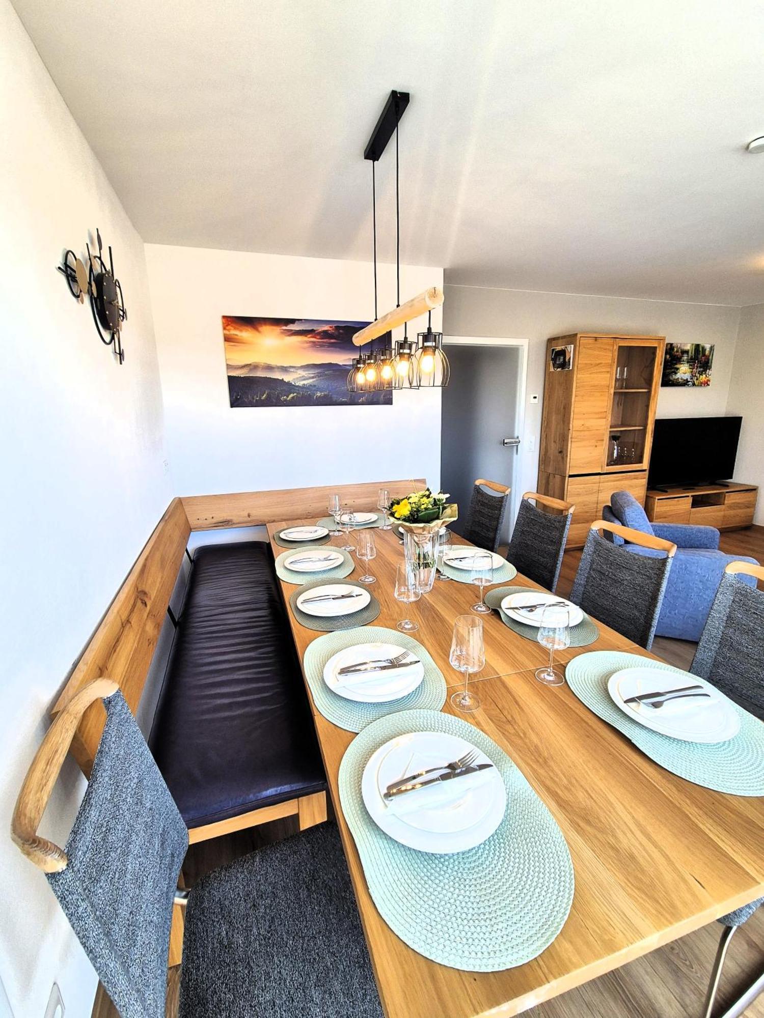 Apartment 21135 *